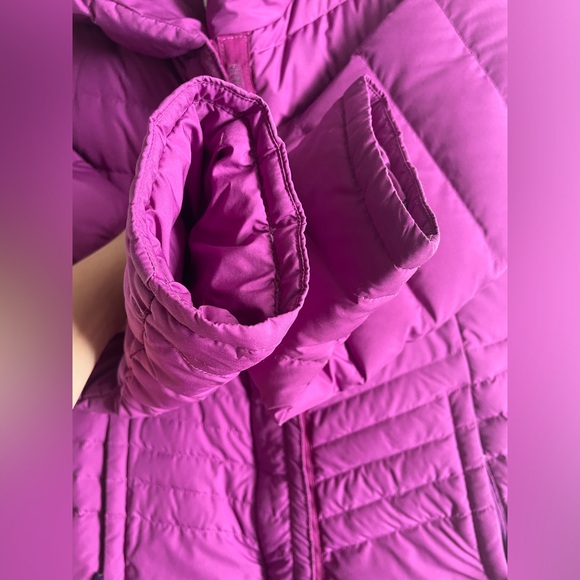 Patagonia Girls Down Coat - Picture 4 of 9